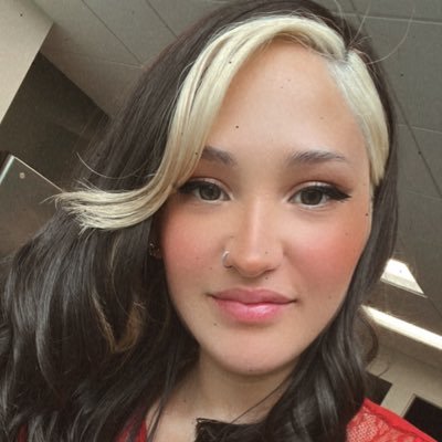 lina_mineros's profile picture. 