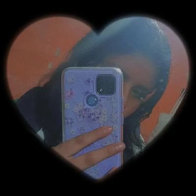 ErandiEmanuela's profile picture. 