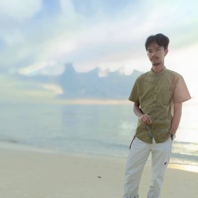 ช่ า ง ศิ ล ป ก ร ร ม
I'm not an artist You don't have to criticize me.
