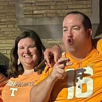 Exploring the world for a living. Sarcastic comments are just another value-added service I provide. #BurghProud Vol for Life!