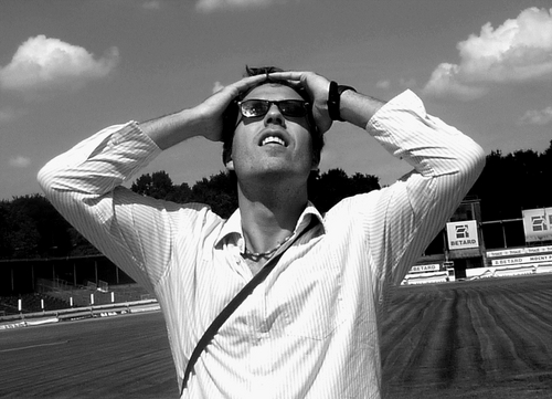 Chroniqueur sportif et ancien footballeur pro, j'ai rejoint Vive le Sport pour faire partager mes commentaires et impressions sur l’actualité sportive