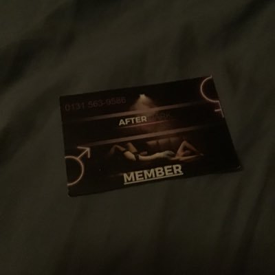 mrswingers1973's profile picture. 