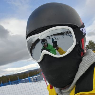 NiCaiLliON's profile picture. everyday is a gift, live with no regrets. Stop chikenning and make each day count.