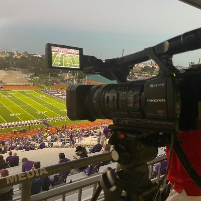 Juvenal (Juvi Garza) Camera Operator for Texan Live & Rice University Juvenalgarzalive@yahoo.com I sometimes post things that I think are cool.