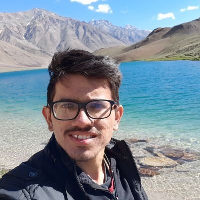 piyushgd21's profile picture. Final Year Engineering | Cofounder : HitRefresh Podcast | Coding👨‍💻 | Chess 
If not now, when?!