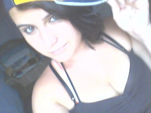 garcia_nessa's profile picture. Por fora: a menina q muitos julgam..Por dentro: a mulher q poucos conhecem..=D