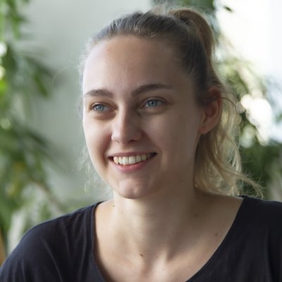 CarenzaBrown's profile picture. Community manager freelance ✨J'optimise la visibilité en ligne de vos projets. 💻
#website #socialmedia #newsletter #graphicdesign