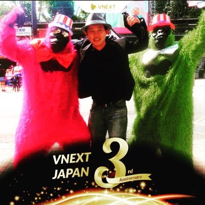 元私鉄系バス運転士|14年間無事故・警察庁勲章表彰|誠実・安心・信頼の象徴として“紳士的サポート”を提供|現在はWeb3・メタバース・AIの学習と初心者支援に力を注ぎ、人生の再挑戦を応援中|DAOメンバー|人生を本気で楽しみたいあなたへ、安心の一歩を。