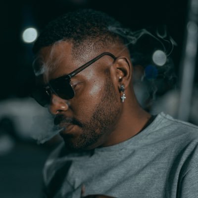 reezy_brad's profile picture. ᴺᴵᴳᴴᵀ ᵀᴴᴵᴺᴷᴵᴺᴳ [&] ᴰᴬᵞ ᴰᴿᴱᴬᴹᴵᴺᴳ  bradstar672@gmail.com