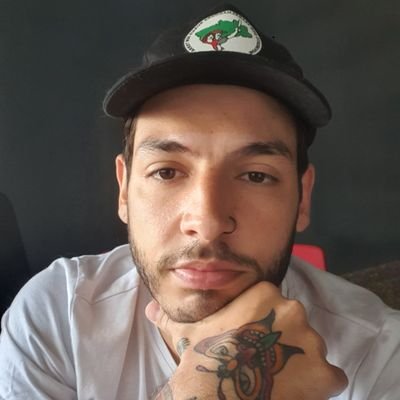 ishotciro's profile picture. 