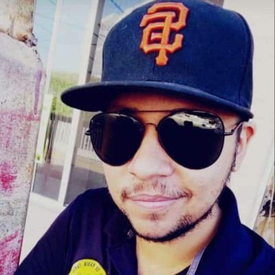 EdgarAgustnPer1's profile picture. Esencia