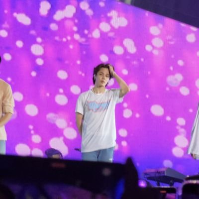 aja_taniseven's profile picture. BTS IS BACK                                                  
BTS IS SEVEN💜💜💜💜💜💜💜