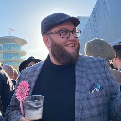 Dillips93's profile picture. 👨🏼29 ~ 🏡 Stevenage ~ ⚽️🏏Enthusiast