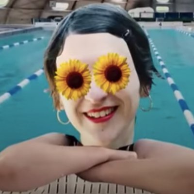 ariane_k's profile picture. Journaliste freelance germanophone, chez @arteKARAMBOLAGE  et d'autres, passée par @LesEchos et @bfmtv.