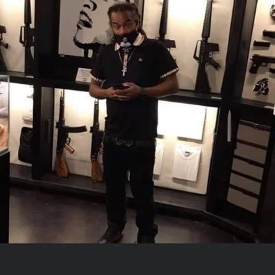 JeremyT40992655's profile picture. Work hard to get the 💰