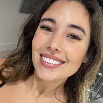 karinan19905693's profile picture. 