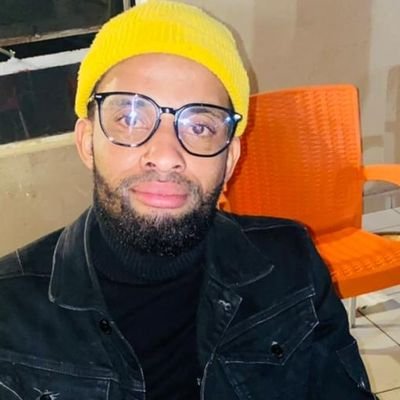 Be love♥Be light ☀Be someone's reason to smile☺
Scorpio.
Public Adm and Management Graduate.
Insta:Symonpsyto
@kaizerChiefs
@CristianoRonaldo @manchesterUnited