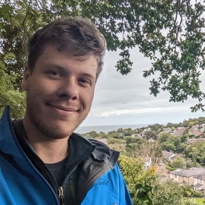 Computer science student from 🇳🇴 currently living in 🏴󠁧󠁢󠁷󠁬󠁳󠁿 Town councillor for Pandy! 🤩 Found drinking ☕ Tweets in 🇳🇴🏴󠁧󠁢󠁷󠁬󠁳󠁿🇫🇷🇩🇪🇪🇸