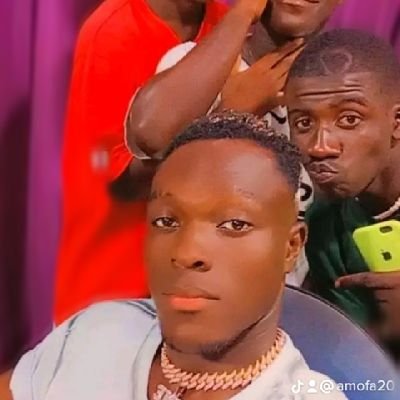 reaganfosu6's profile picture. 