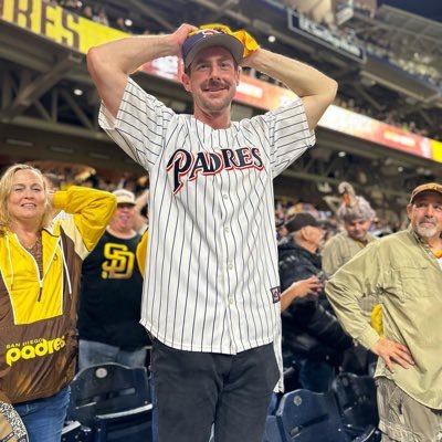 Lifetime #FriarFaithful // Raising the Next Generation of #FriarFaithful // ZONAZOO Member