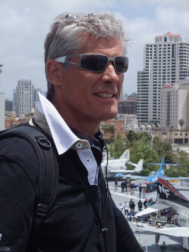TRobdeV's profile picture. CTO/CIO with 30 years experience and two masters, Computer Science, Artificial Intelligence Partner in RaptorFX and Fucanglong, automated Forex trade robots