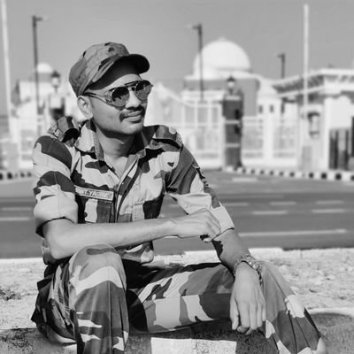 Hemant24121994's profile picture. feel like haven