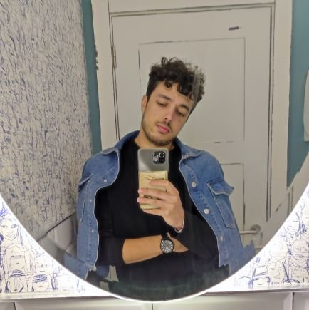 KlabitosS's profile picture. Klabitos. Me gusta leer a Brandon Sanderson y hacer juegos de mesa.
Tengo una editorial: @pinatagames_es