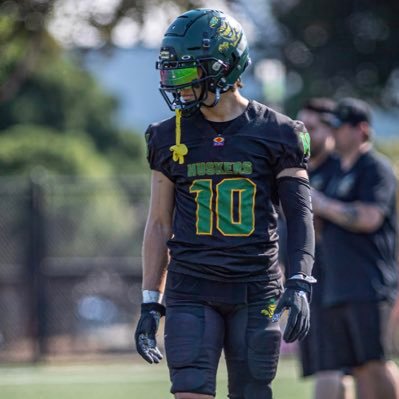 bentleythomas5's profile picture. ATH - Valley Huskers 🏈 ➡️ https://t.co/eloQQIGqEB