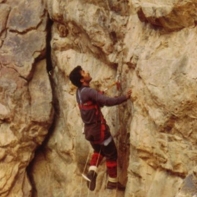 yousef_kimiagar's profile picture. به یزدان که گر ما خرد داشتیم  ،کجا این سرانجام بد داشتیم