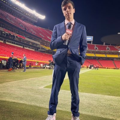 Official account of Calvin Silvers ~ Sports Anchor/Reporter for @newspressnow ~ Iowa Hawkeye Fanatic ~ Covers Chiefs, Bearcats, local teams ~ Opinions my own