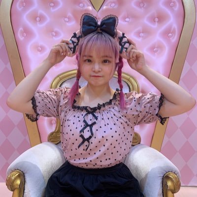 インスタメインだからフォローしてね🔽🔽 Tiktok▶minasepom_1127 ✩.*˚   @pomdearu