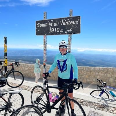 Husband, Father, Cyclists.
Co-owner of Velocity Multi-Sport & Cycling. Living in one of the greatest states in the US to ride a bike. 
Also post as @Velocityjvl