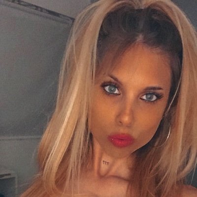 ____lulita's profile picture. 