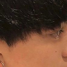 aiueoaiueoaiuyu's profile picture. 20代