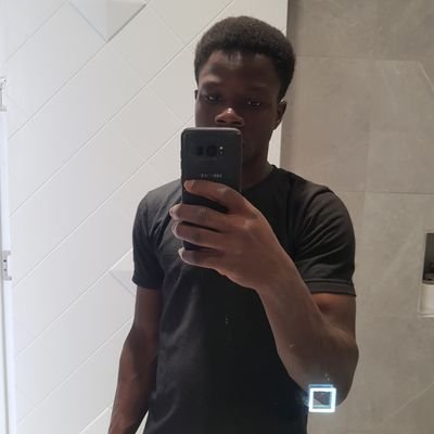 CeezaMii's profile picture. House decorator for wallpaper, wallpaper painting and home painting 💯💯💯👌👌❤️❤️ I'm. isikalu morire #homedecor #painting