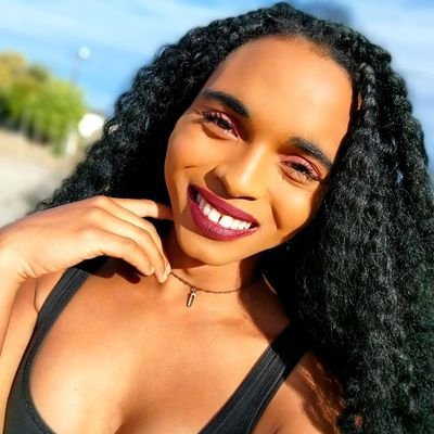 I'm a Transgirl who likes to inspire other people.🏳️⚧️
I'm a people's person and not a people's pleaser.❤️
I love to post stuff that makes me happy.🌻
Zoey🇿☆