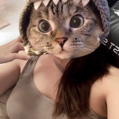 FramePradidtaen's profile picture. 🌼ทุกคนไม่ได้เกิดมาเพื่อใจดีกับเรา🌼
ไม่เป็นไรนะเราจะยังใจดีกับทุกคนเสมอ​ 😊
☁️ใบหน้าของทุกคนเหมาะกับรอยยิ้มมากกว่าน้ำตานะรู้ไหม☁️