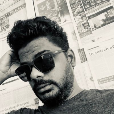 RuchiraHewage1's profile picture. Tech geek.