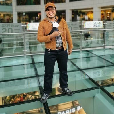 dirhamfadhila's profile picture. kadang mantau market dan makernya sampai heran 📈📉