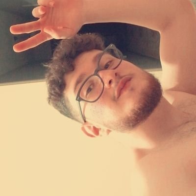 Alperenyucl's profile picture. elbet bir gün buluşacağız bu böyle yarım kalmayacak...
Sc: alperen.yucl