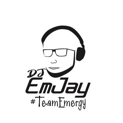 I make mixes and talk all things nerdy! Rep theDMV! TikTok Lives are on point: @djemjaybeats Don’t put your drinks on the DJ table!