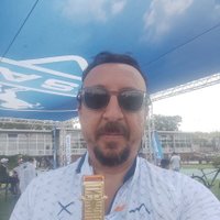 Umut Tuna (@showtimezamani) Twitter profile photo