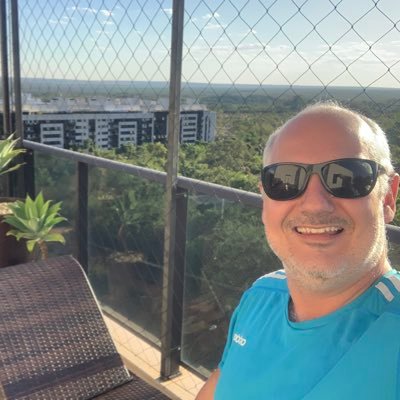 jrweizen's profile picture. Geek under construction