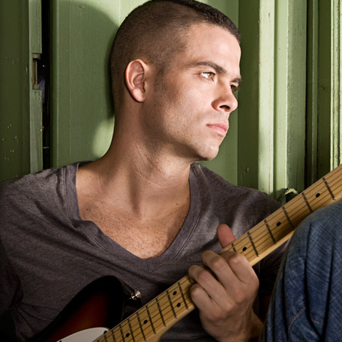 MohawkedJew's profile picture. I'm one hot jew. And Beth is beautiful.