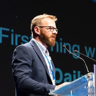 jrstupart's profile picture. Unicorn apologist. Defence Analyst. Newsletters.