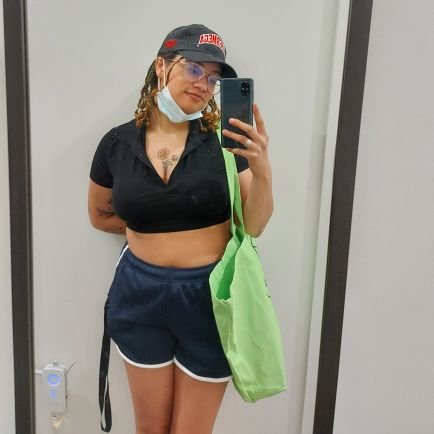 Audio Engineer/Tech (dm me about sound/music stuff let's do something!)
OIART Grad 2021
she/her♀️ pan/bi/idc🏳️🌈