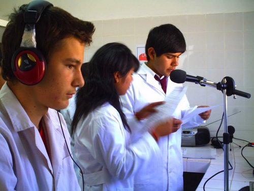 La radio educativa de Seclantás fue creada el 23/09/10 en base al Proy. Fm Rural Educativa presentado a fundacion Mapfre, cuyo autor es el Prof. Pablo Costello