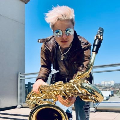 🇨🇦 sax player & singer who has performed with many artists including the Arkells, Andy Kim, Lowest of the Low, Tom Barlow, and My Son the Hurricane