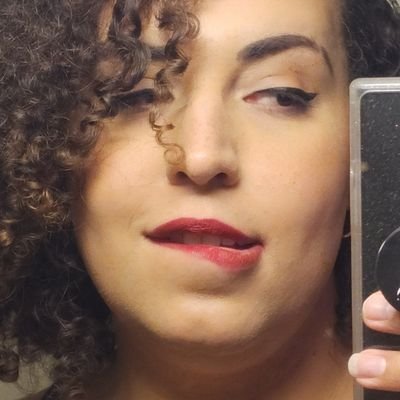 Queer, biracial, wearer of squoodly curls | Host @olitpod  | Alt: @themrsmcdill She/Her

💰app: $spmcdill