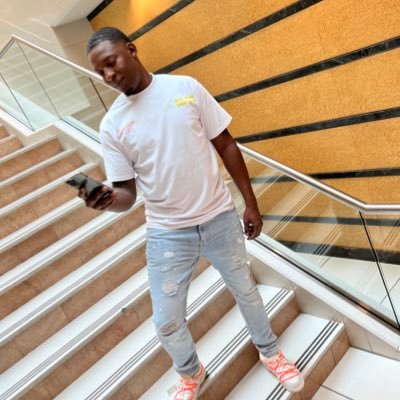 Hustle Junky🤑 Grind Slave🦾 Dog Breeder🐶 📸IG: 100_itgang
